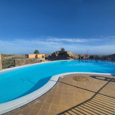 Villa Mit Pool Lagos 16 *